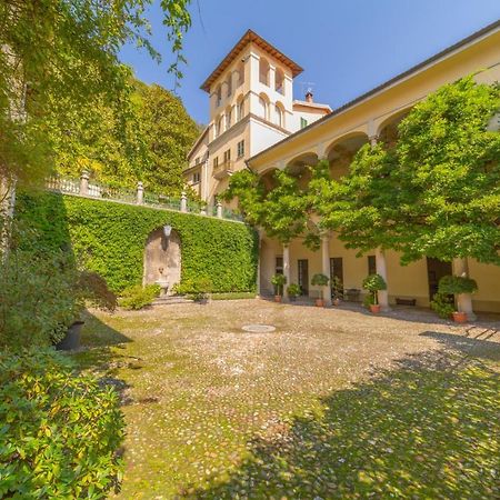 Palazzo Ronchelli Bed & Breakfast Brinzio Exterior photo
