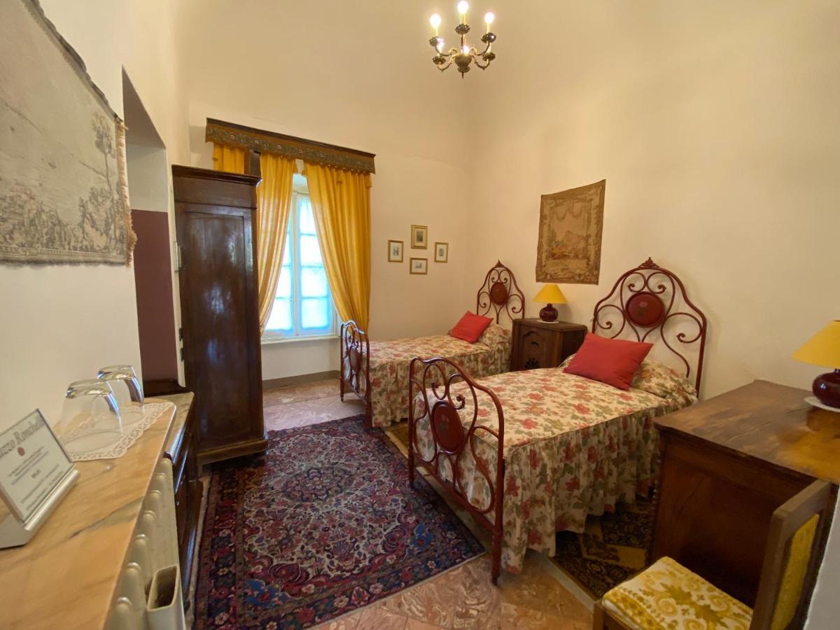 Palazzo Ronchelli Bed & Breakfast Brinzio Exterior photo