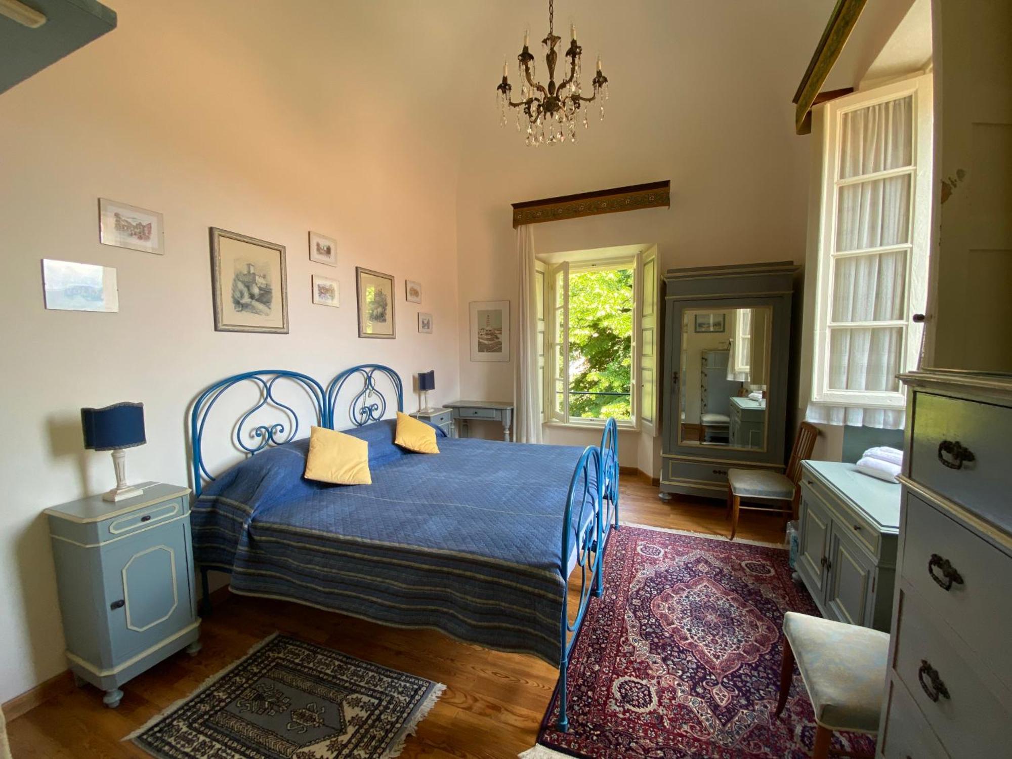 Palazzo Ronchelli Bed & Breakfast Brinzio Exterior photo