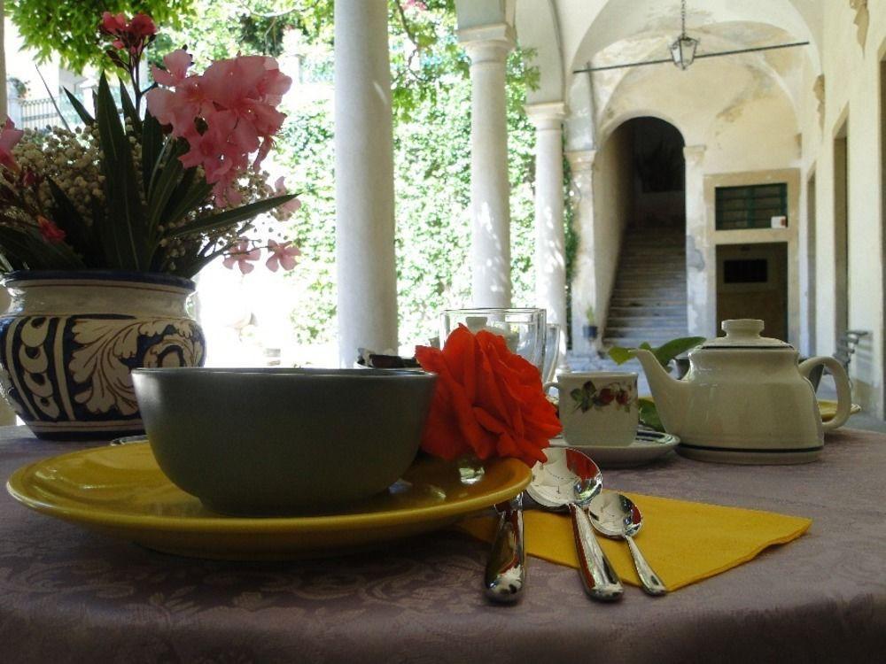 Palazzo Ronchelli Bed & Breakfast Brinzio Exterior photo